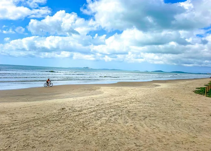 Casa A Poucos Metros Da Praia Do Coral - Cabo Frio, Brasil