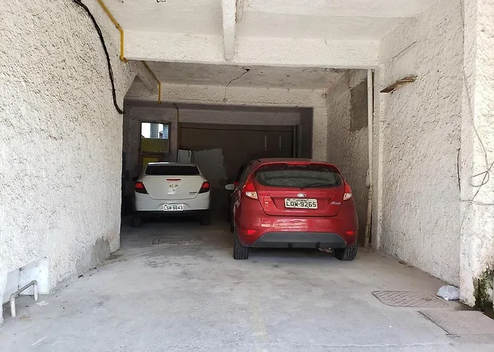 Tudo a pé com conforto. Três quartos com cama de casal Cabo Frio, Brasil